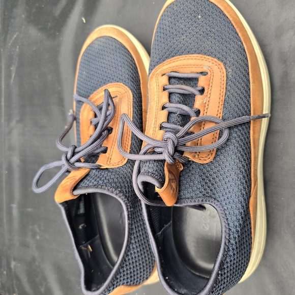 Ecco Blue and Tan Oxfords with Curved Sole‎ main image 6